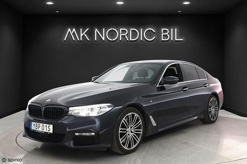 Svart Begagnad 2017 BMW 540 M Sport Sedan | 330 000 kr (Marknadspris) - Bild 1/4
