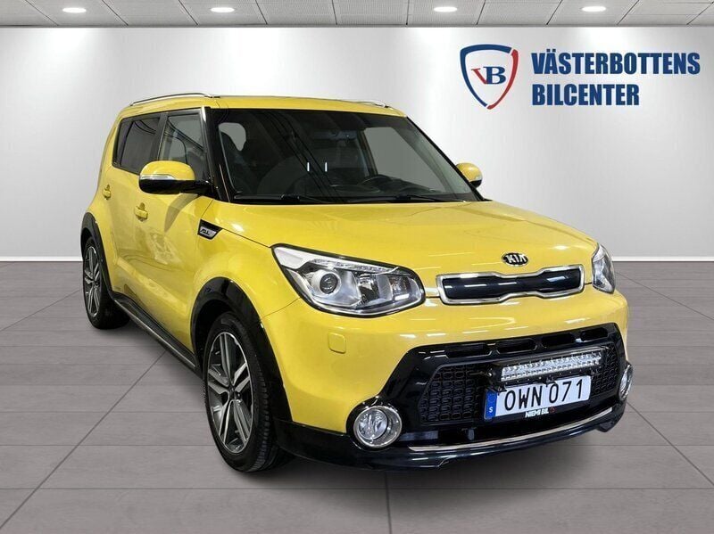 Gul Begagnad 2016 Kia Soul SUV | 114 000 kr (Marknadspris) - Bild 1/4