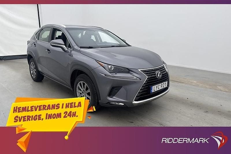 Grå Begagnad 2018 Lexus NX300h Business Edition SUV | 279 800 kr (Bra pris) - Bild 1/3