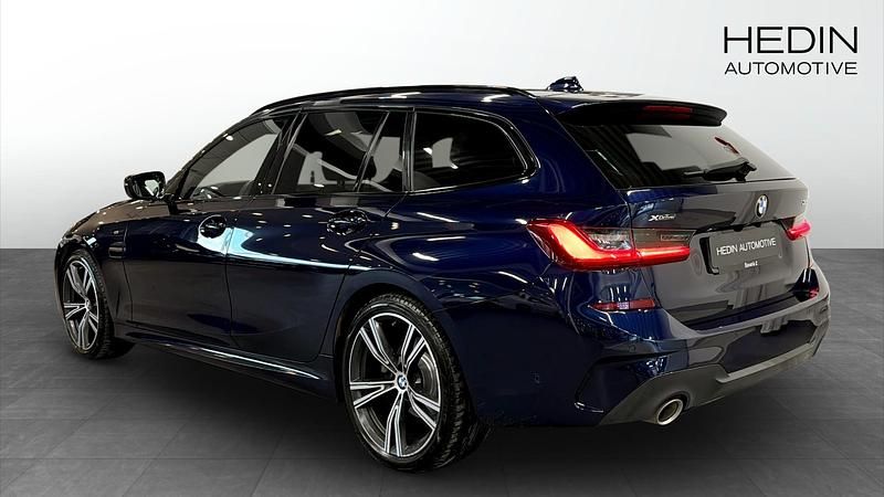Begagnad BMW 320 M Sport 190 HK (139 kW) 2019 Blå Kombi