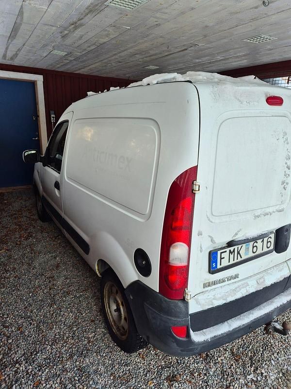 Begagnad Nissan Kubistar 85 HK (62 kW) 2007