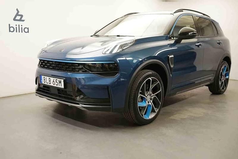 Blå Begagnad 2023 Lynk & Co 01 SUV | 309 900 kr - Bild 1/1