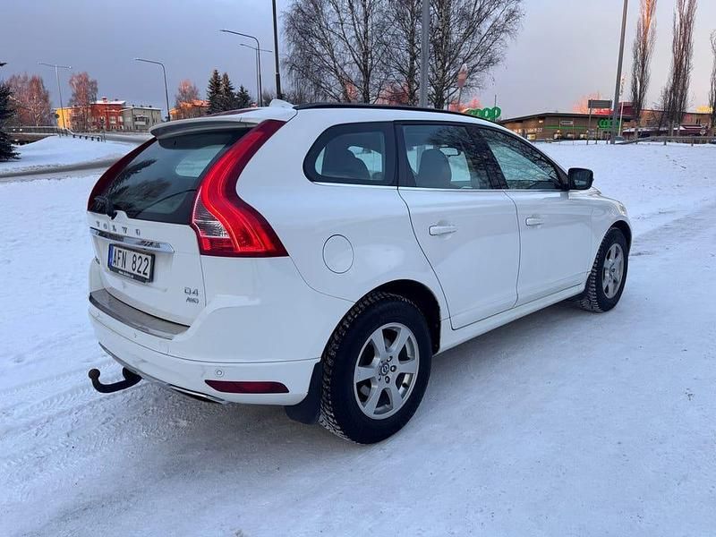 Begagnad Volvo XC60 181 HK (133 kW) 2014 SUV
