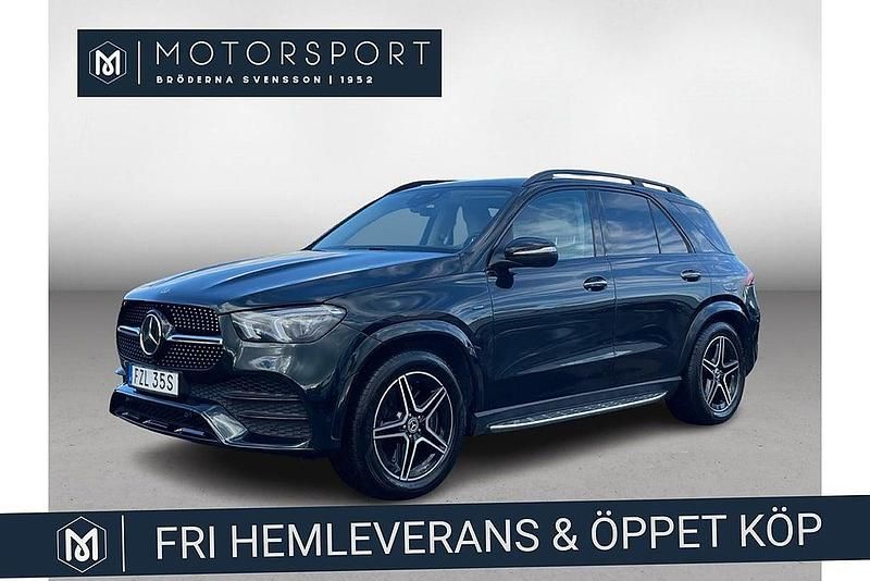 Grön (grön metallic) Begagnad 2021 Mercedes GLE350 AMG line SUV | 559 900 kr (Superpris) - Bild 1/3