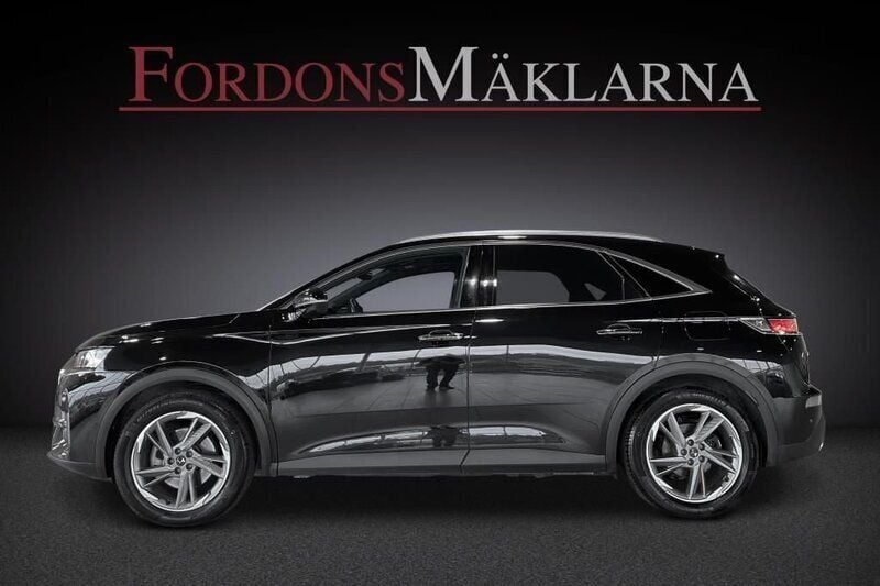 Begagnad DS Automobiles DS7 Crossback Rivoli 200 HK (147 kW) 2022 Svart (svartmetallic) SUV