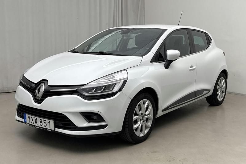 Vit Begagnad 2019 Renault Clio IV Intens | 118 000 kr - Bild 1/4