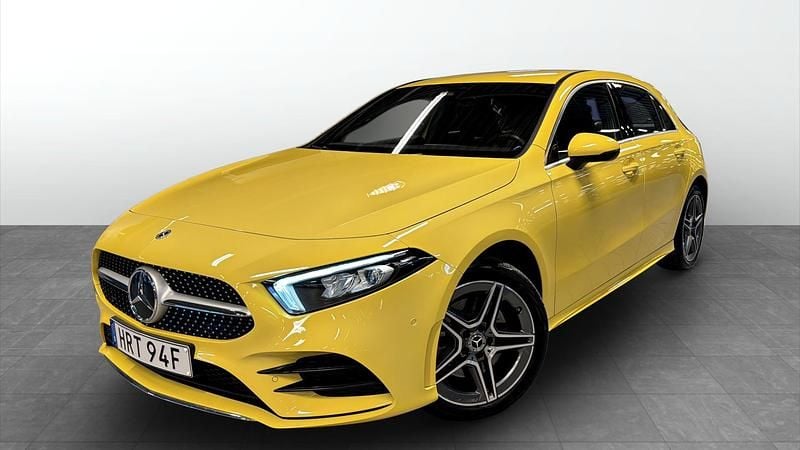 Begagnad 2023 Mercedes A250 AMG Halvkombi | 339 900 kr (Marknadspris) - Bild 1/4