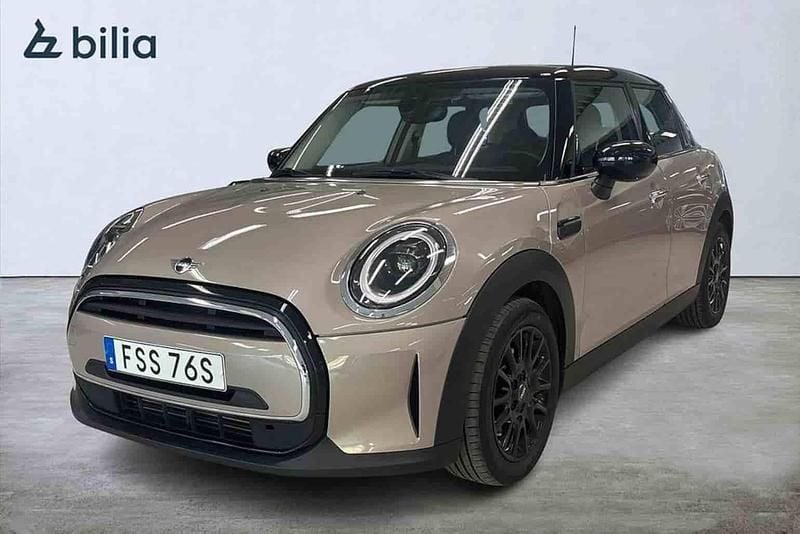 Grå Begagnad 2023 Mini Cooper Halvkombi | 234 900 kr - Bild 1/1
