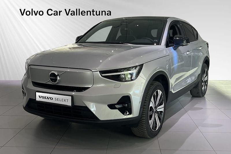 Silver Begagnad 2023 Volvo EC40 Ultimate SUV | 399 900 kr (Marknadspris) - Bild 1/4