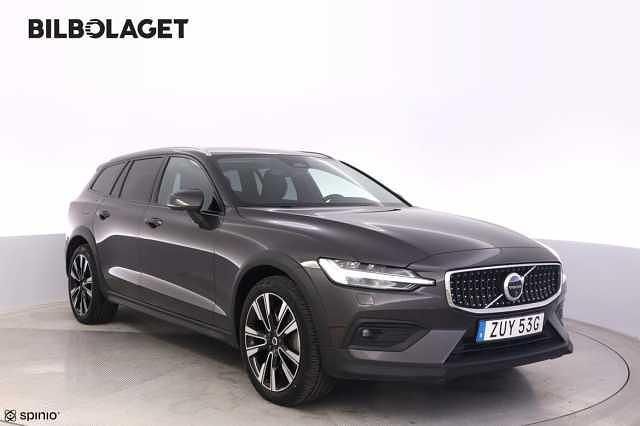 Begagnad 2024 Volvo V60 CC Kombi | 424 800 kr (Marknadspris) - Bild 1/4