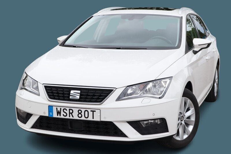 Vit Begagnad 2020 Seat Leon ST Style Kombi | 190 000 kr (Lite dyr) - Bild 1/4