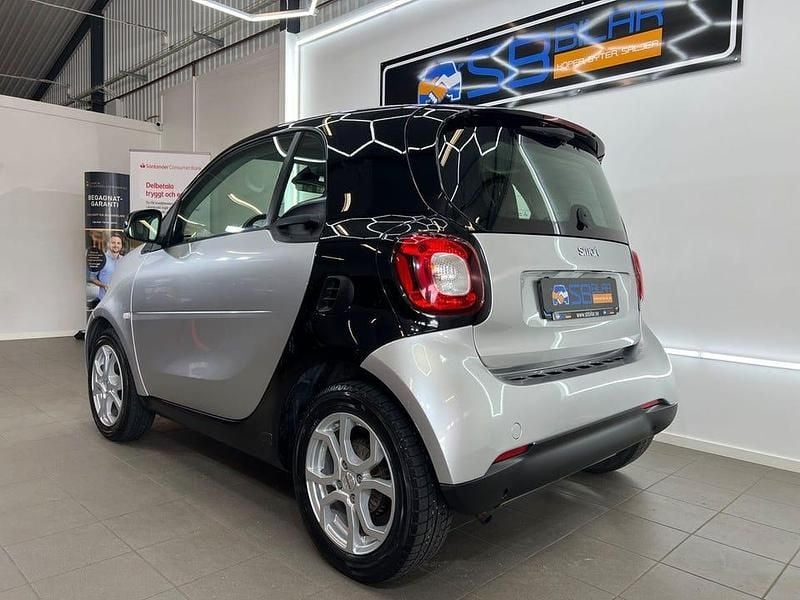 Begagnad Smart ForTwo Coupé 71 HK (52 kW) 2015 Silver Sportkupé