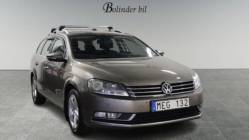 Ljusbrun Begagnad 2011 VW Passat Kombi | 59 800 kr (Marknadspris) - Bild 1/4