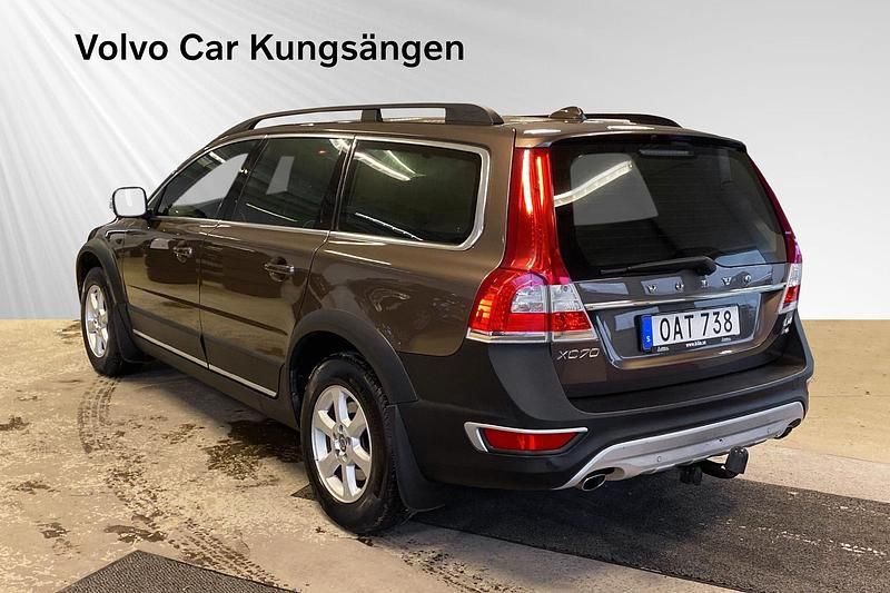 Begagnad Volvo XC70 Business Edition 163 HK (119 kW) 2013 Brun SUV