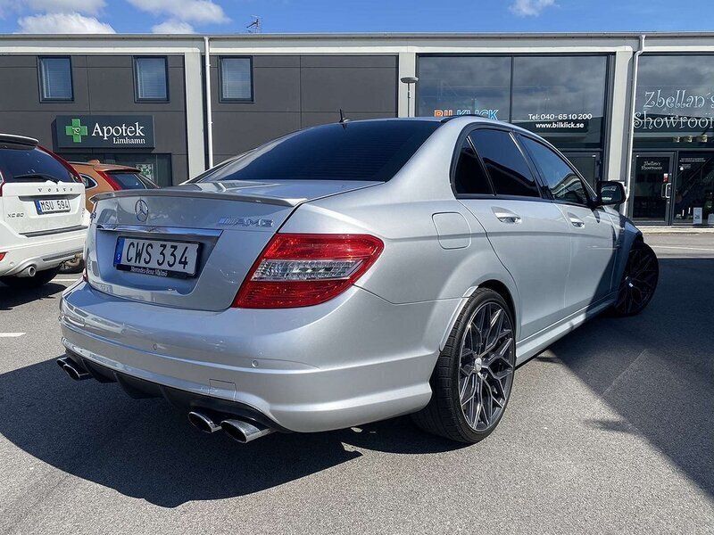 Begagnad Mercedes C63 AMG AMG 457 HK (336 kW) 2008 Silver Sedan