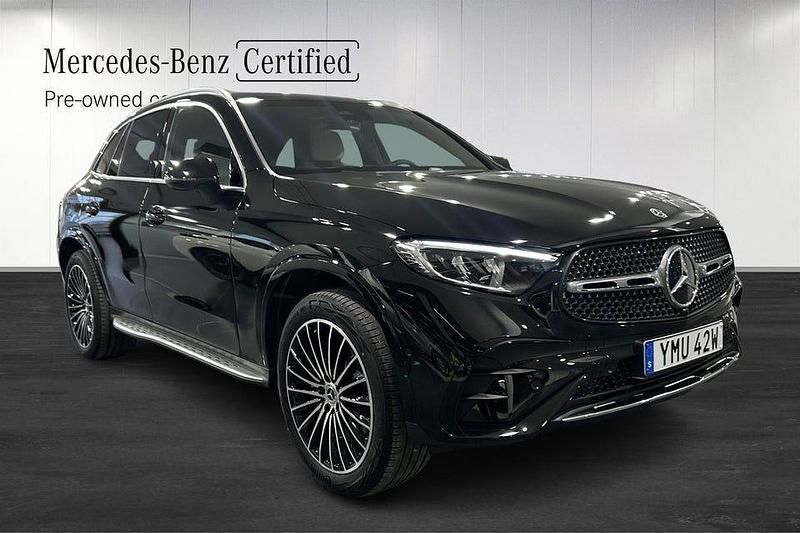 Begagnad Mercedes GLC300 Advanced Plus 204 HK (150 kW) 2025 Svart