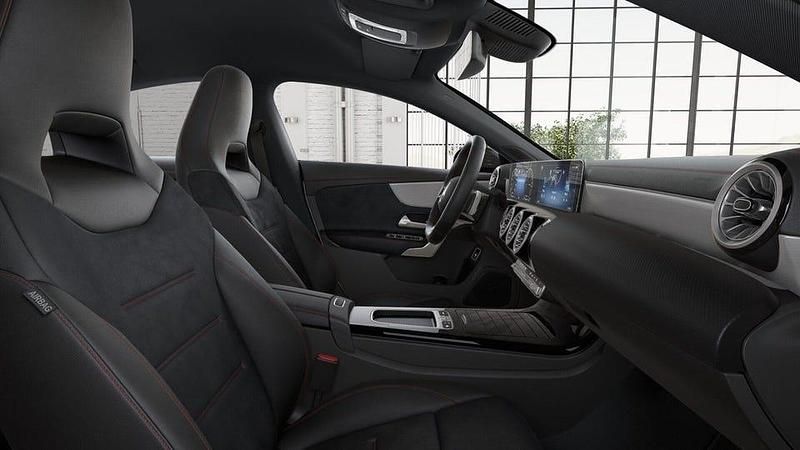 Ny Mercedes CLA250 218 HK (160 kW) 2025 Hightech silver metallic Sedan