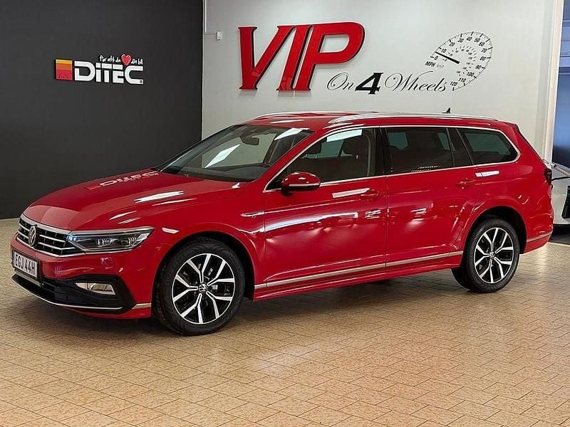 Röd Begagnad 2021 VW Passat GT Kombi | 218 800 kr (Marknadspris) - Bild 1/4