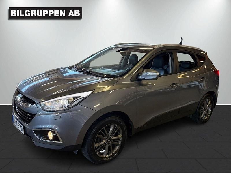 Grå Begagnad 2014 Hyundai ix35 Premium SUV | 89 900 kr (Marknadspris) - Bild 1/4