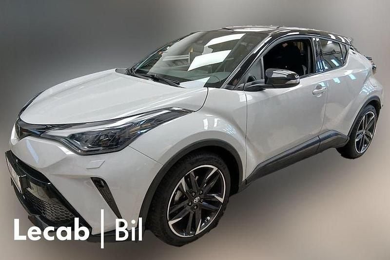 Grå Begagnad 2022 Toyota C-HR SUV | 299 500 kr (Marknadspris) - Bild 1/1
