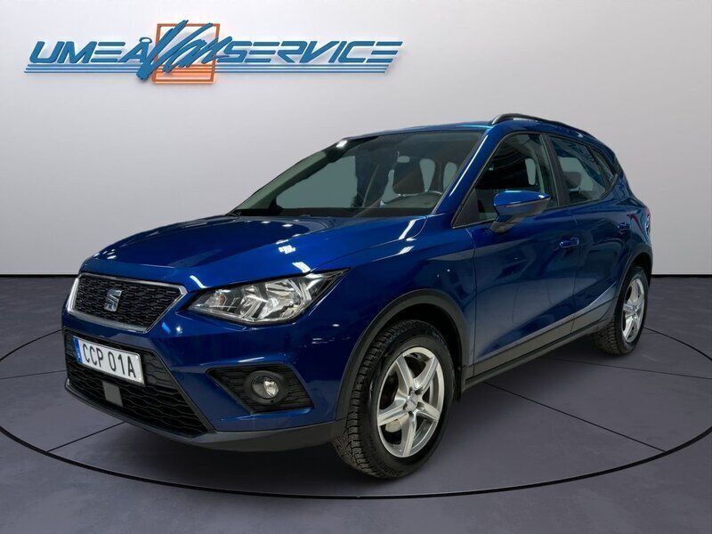 Blå Begagnad 2019 Seat Arona Style SUV | 169 000 kr (Marknadspris) - Bild 1/4