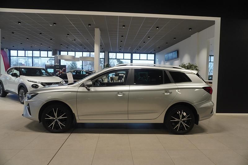 Begagnad MG MG5 EV Long Range 114 kW (156 HK) 2022 Grå Kombi