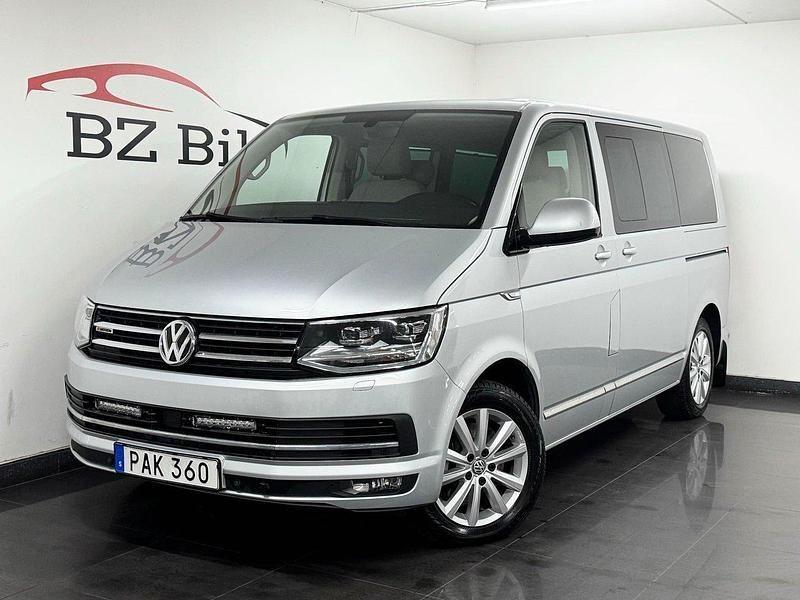 Silver Begagnad 2016 VW Multivan Highline Minibuss | 389 900 kr (Marknadspris) - Bild 1/4