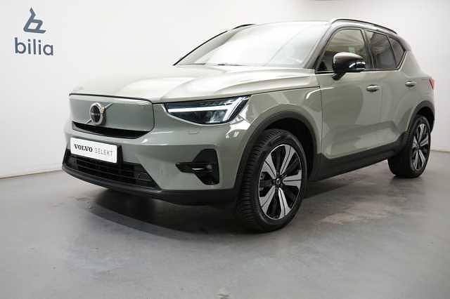 Grön Begagnad 2022 Volvo XC40 Single Motor SUV | 359 900 kr - Bild 1/3