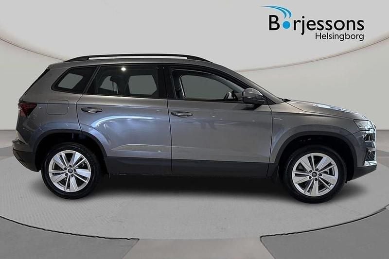 Begagnad Skoda Karoq Selection 151 HK (111 kW) 2024 Grå SUV