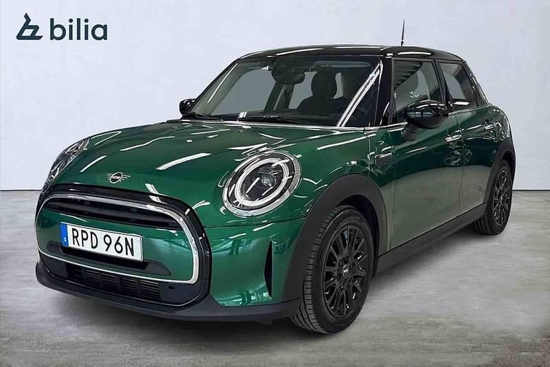 Grön Begagnad 2023 Mini Cooper Halvkombi | 239 900 kr - Bild 1/1