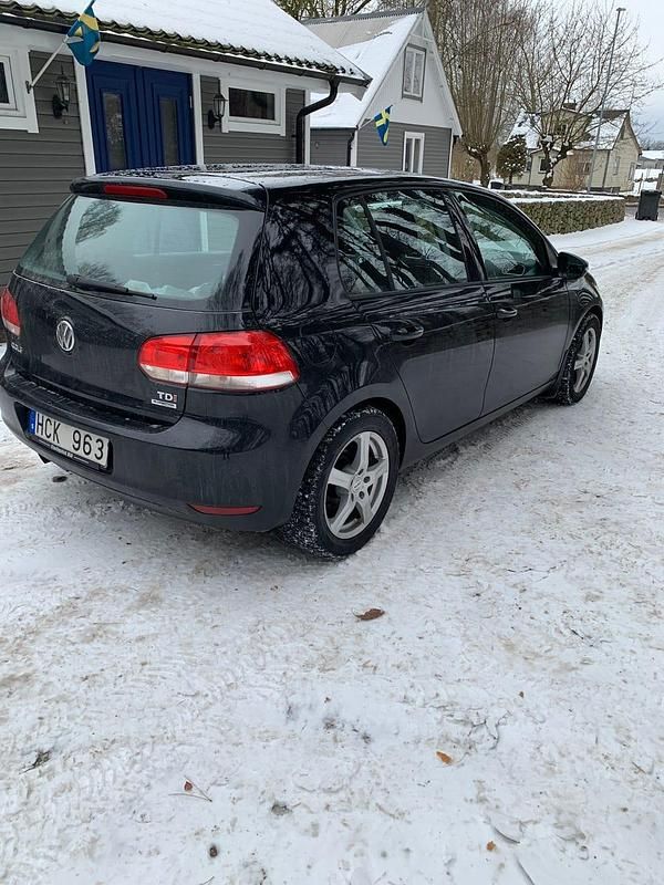 Begagnad VW Golf VII 105 HK (77 kW) 2012