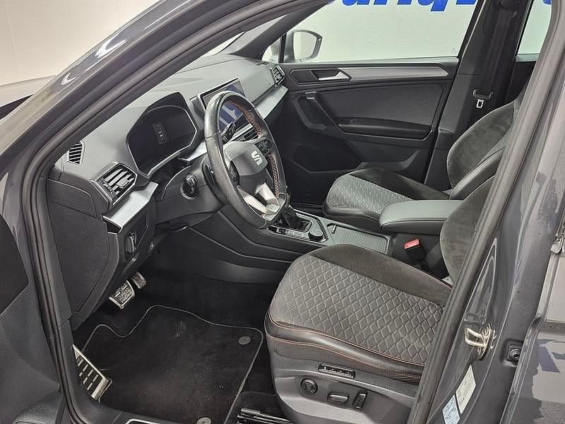 Begagnad Seat Tarraco FR 150 HK (110 kW) 2021 Grå (urano grey) SUV