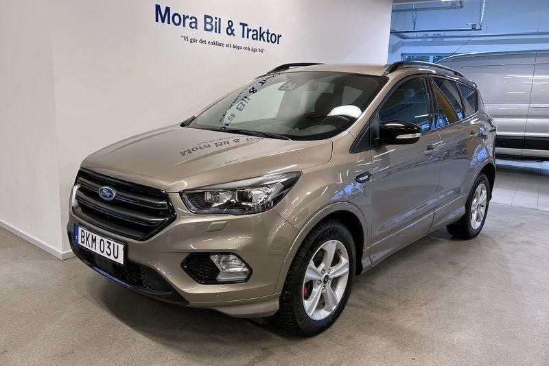Grå Begagnad 2019 Ford Kuga ST-Line SUV | 249 900 kr (Marknadspris) - Bild 1/4