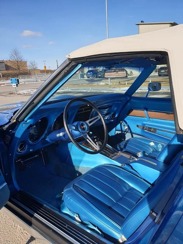 Begagnad Chevrolet Corvette Stingray 350 HK (257 kW) 1970 Cab