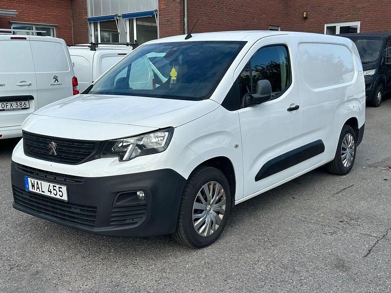 Begagnad 2019 Peugeot Partner Minibuss | 145 000 kr (Marknadspris) - Bild 1/4