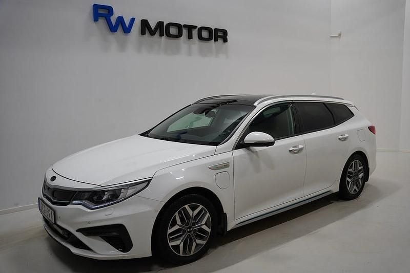 Begagnad Kia Optima 205 HK (150 kW) 2018 Vit Kombi