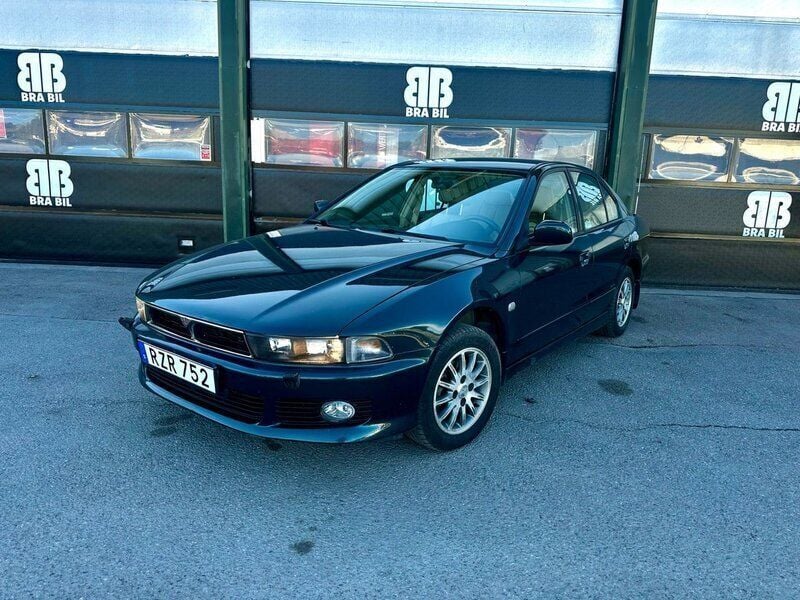 Mörkgrön Begagnad 2000 Mitsubishi Galant Sedan | 39 900 kr - Bild 1/4