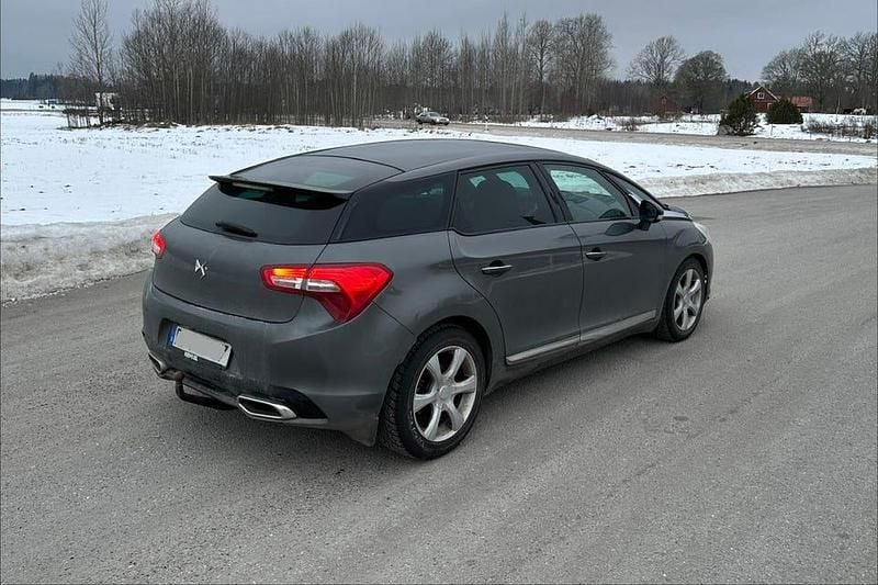 Begagnad Citroën DS5 2012 Halvkombi