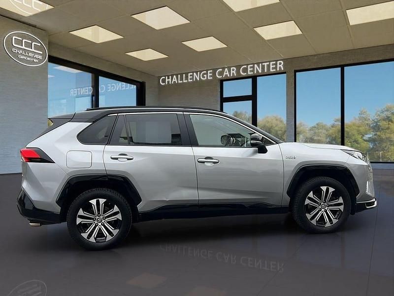 Begagnad Toyota RAV4 Premium 306 HK (225 kW) 2020 Grå SUV