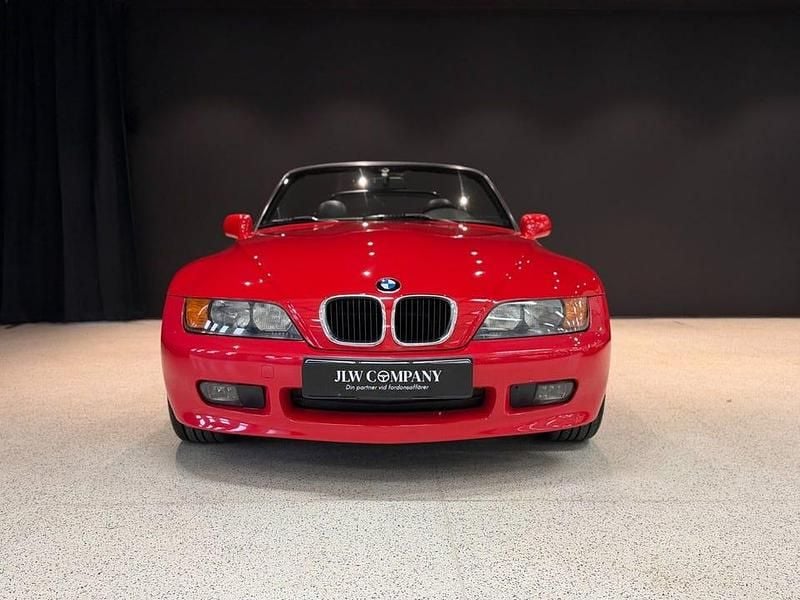 Begagnad BMW Z3 M Sport 140 HK (102 kW) 1996 Röd Cab