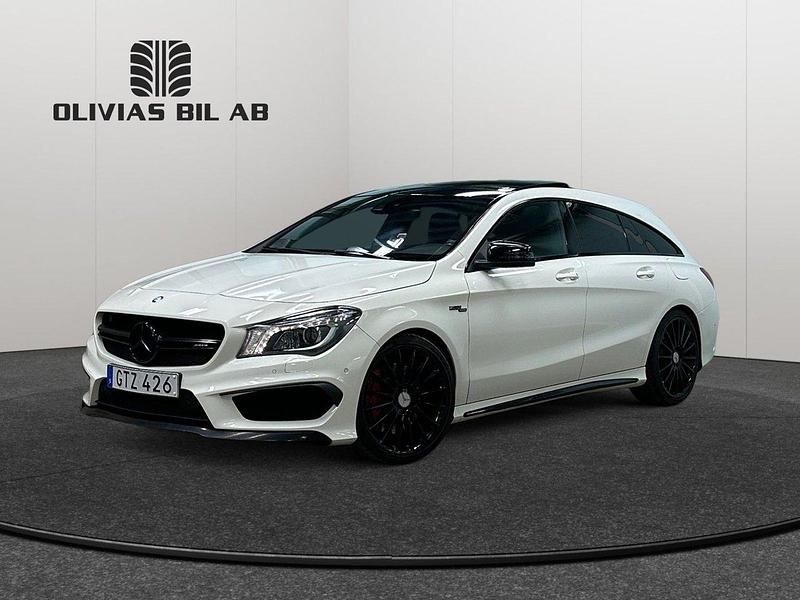 Vit Begagnad 2015 Mercedes CLA45 AMG AMG Kombi | 279 400 kr (Marknadspris) - Bild 1/4