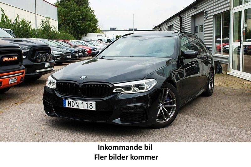 Svart Begagnad 2019 BMW 530 M Sport Kombi | 339 900 kr (Bra pris) - Bild 1/2