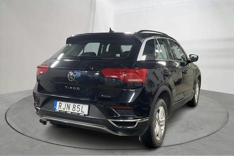 Begagnad VW T-Roc 150 HK (110 kW) 2021 Svart SUV