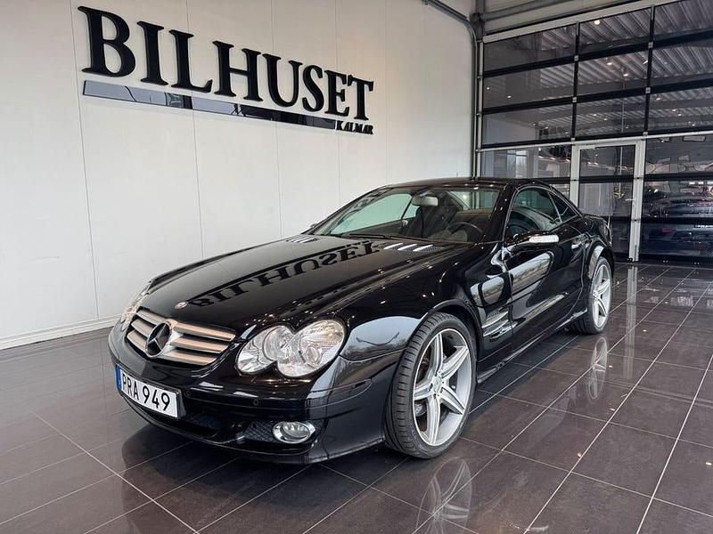 Begagnad Mercedes SL350 272 HK (200 kW) 2006 Svart Cab