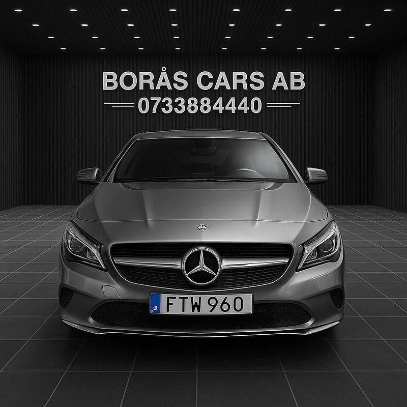 Begagnad Mercedes CLA200 156 HK (114 kW) 2016 Mörkgrå Sportkupé