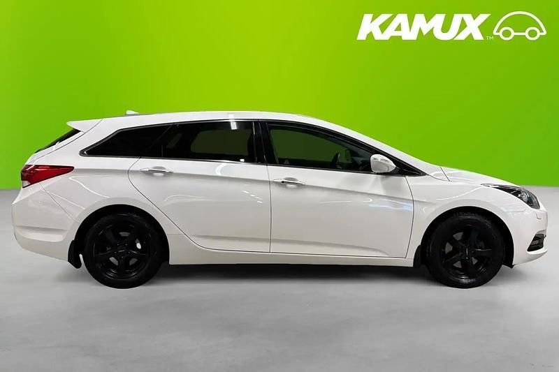 Begagnad Hyundai i40 141 HK (103 kW) 2016 Vit Kombi