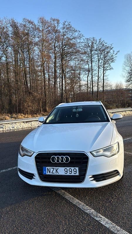 Begagnad Audi A6 177 HK (130 kW) 2014 Kombi