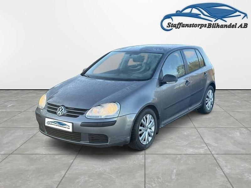 Mörkgrå Begagnad 2006 VW Golf V Trendline Halvkombi | 24 900 kr (Bra pris) - Bild 1/4