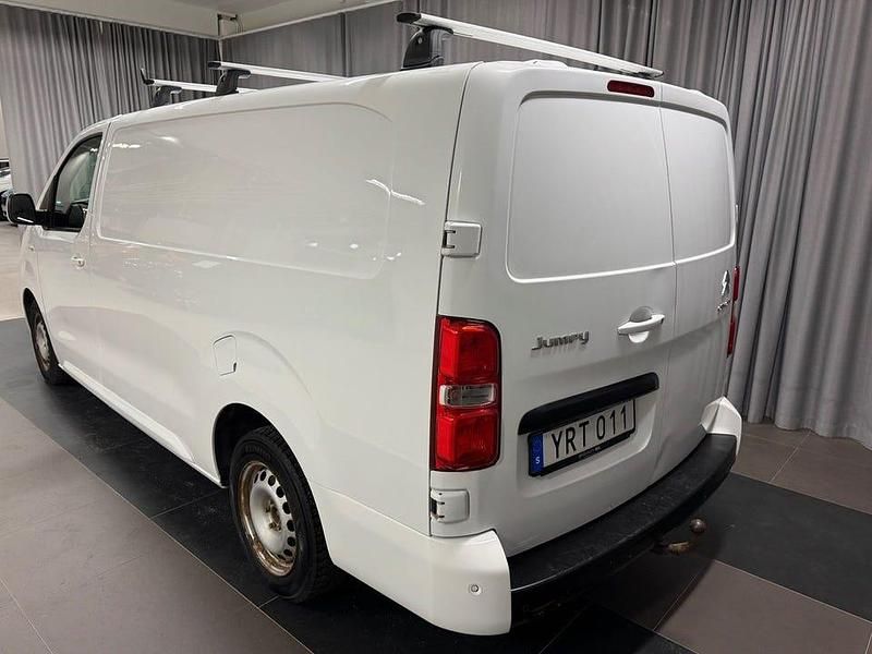 Begagnad Citroën Jumpy 150 HK (110 kW) 2017 Vit Minibuss