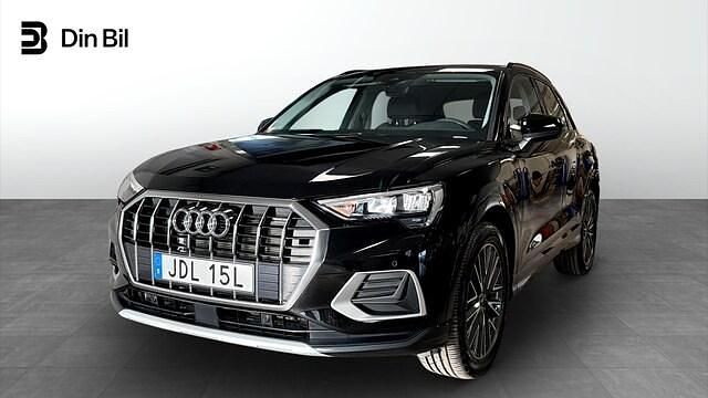 Svart Begagnad 2025 Audi Q3 Proline SUV | 379 000 kr (Marknadspris) - Bild 1/4
